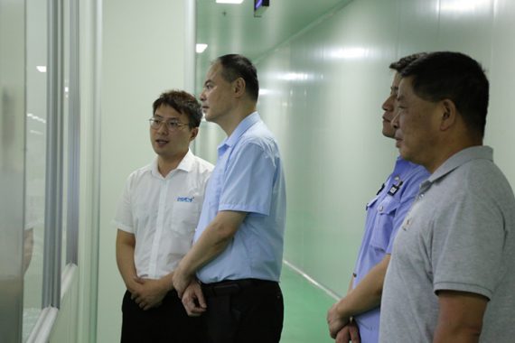 宜秀區(qū)公安局深入康明納開展實(shí)地走訪服務(wù)