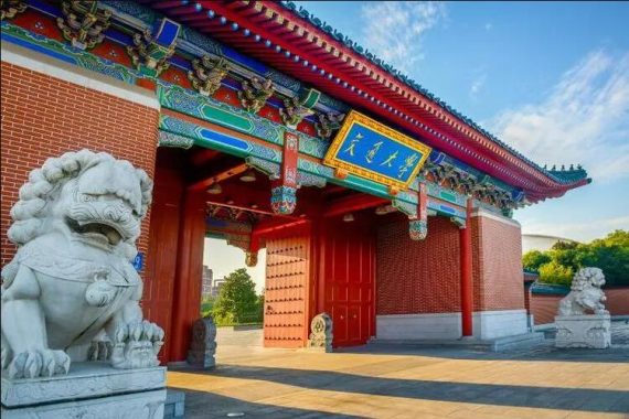 “交”相“徽”應(yīng)，愛心傳遞——安慶市康明納包裝有限公司總經(jīng)理李拓托馳援母校戰(zhàn)疫